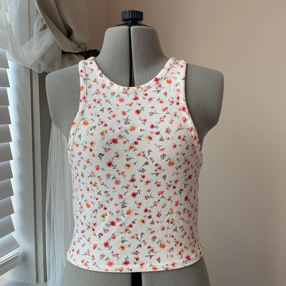 Floral feminine tank top